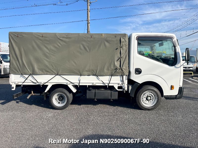 2019 NISSAN ATLAS thumbnail 3