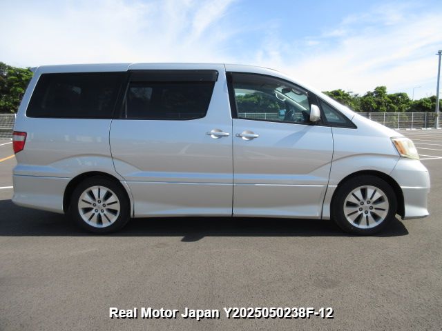 2004 TOYOTA ALPHARD thumbnail 4