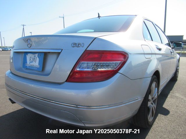 2011 MERCEDES-BENZ C-CLASS thumbnail 4