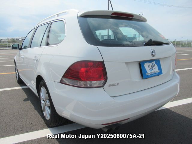 2012 VOLKSWAGEN GOLF VARIANT thumbnail 3