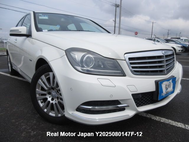 2011 MERCEDES-BENZ C-CLASS thumbnail 2
