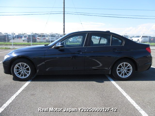 2014 BMW 3 SERIES thumbnail 3