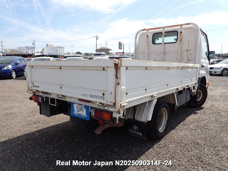 2014 TOYOTA TOYOACE thumbnail 4