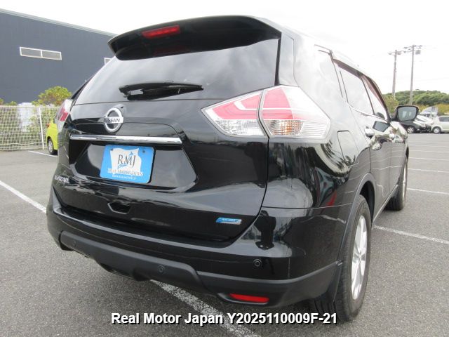 2014 NISSAN X-TRAIL thumbnail 4