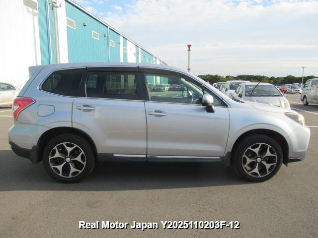 2014 SUBARU FORESTER thumbnail 4