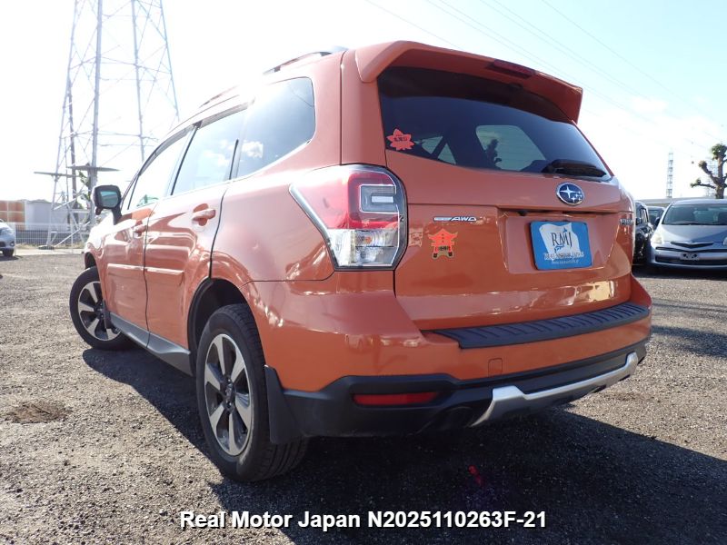 2016 SUBARU FORESTER thumbnail 3