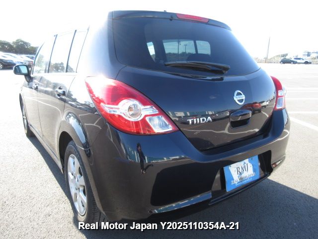 2010 NISSAN TIIDA thumbnail 3