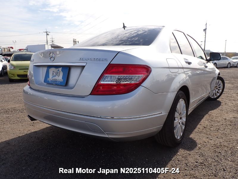 2007 MERCEDES-BENZ C-CLASS thumbnail 4