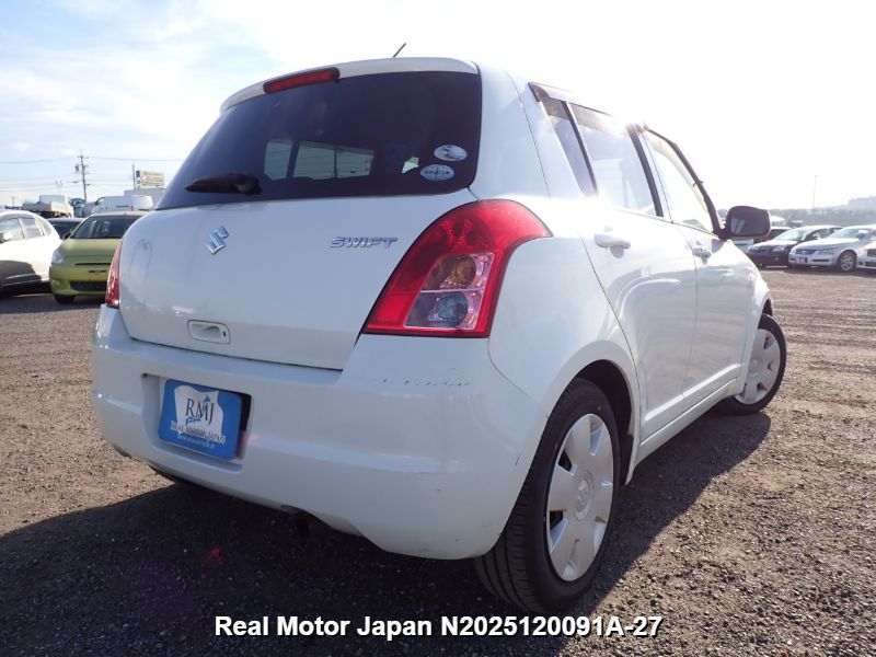 2010 SUZUKI SWIFT thumbnail 4