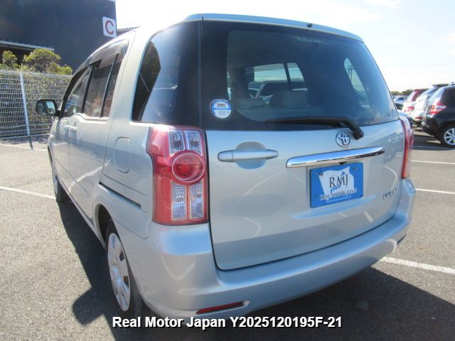 2007 TOYOTA RAUM thumbnail 3