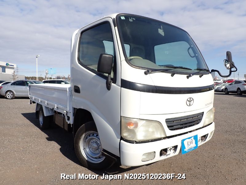 2003 TOYOTA TOYOACE thumbnail 2