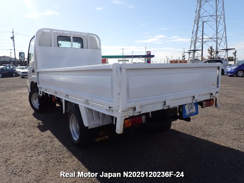 2003 TOYOTA TOYOACE thumbnail 3