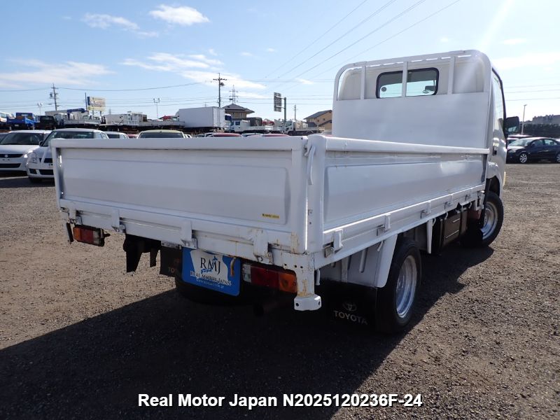 2003 TOYOTA TOYOACE thumbnail 4
