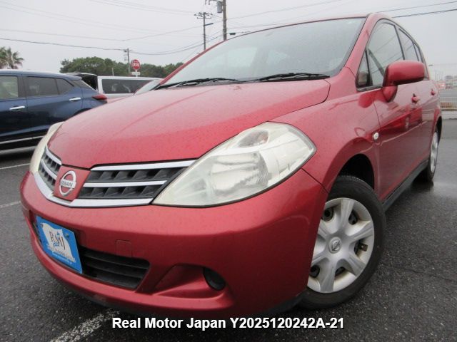 2009 undefined undefined   Red