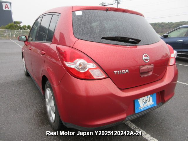 2009 NISSAN TIIDA thumbnail 3
