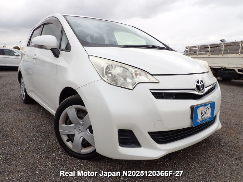 2013 TOYOTA RACTIS thumbnail 2