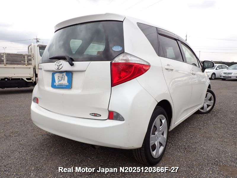2013 TOYOTA RACTIS thumbnail 4