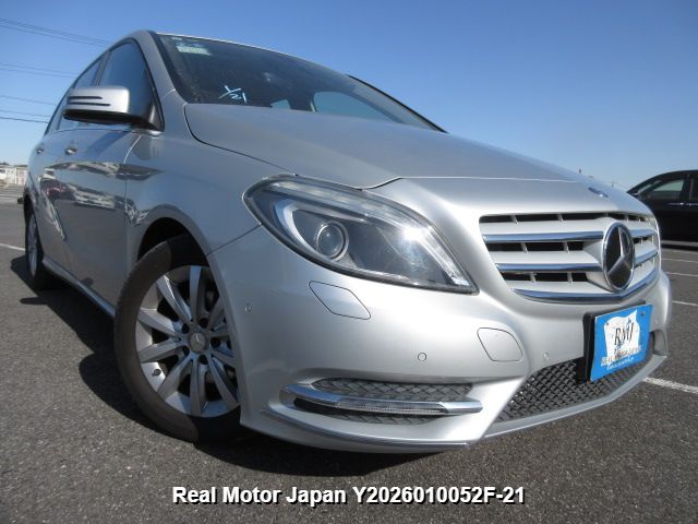2013 MERCEDES-BENZ B-CLASS thumbnail 2