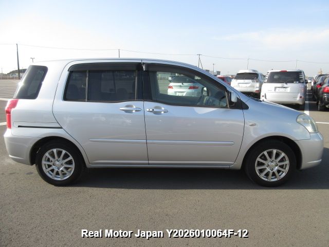 2009 TOYOTA RAUM thumbnail 4