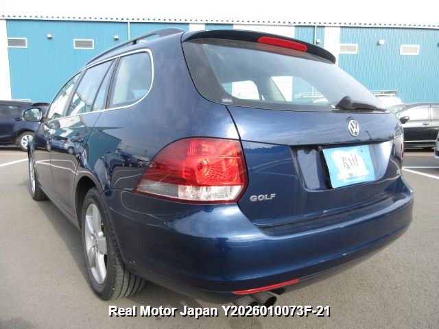 2012 VOLKSWAGEN GOLF VARIANT thumbnail 3