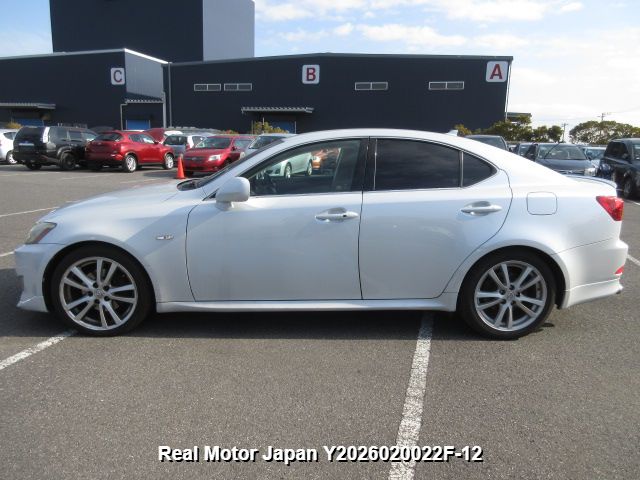 2005 LEXUS IS thumbnail 3