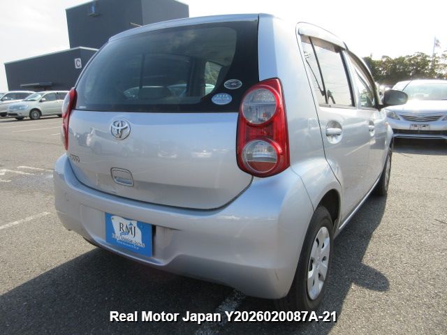 2010 TOYOTA PASSO thumbnail 4
