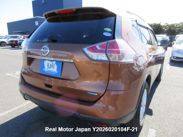 2016 NISSAN X-TRAIL thumbnail 4