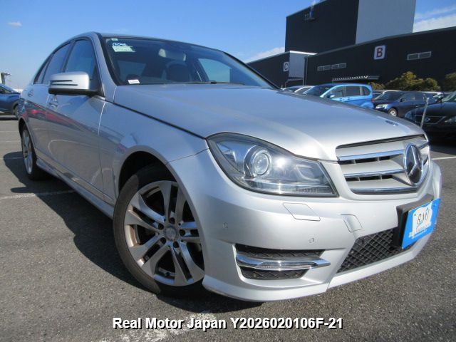 2013 MERCEDES-BENZ C-CLASS thumbnail 2