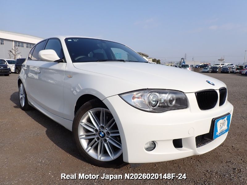 2011 BMW 1 SERIES thumbnail 2