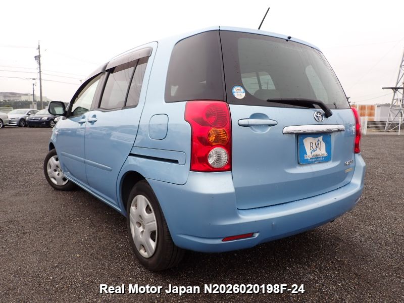 2006 TOYOTA RAUM thumbnail 3