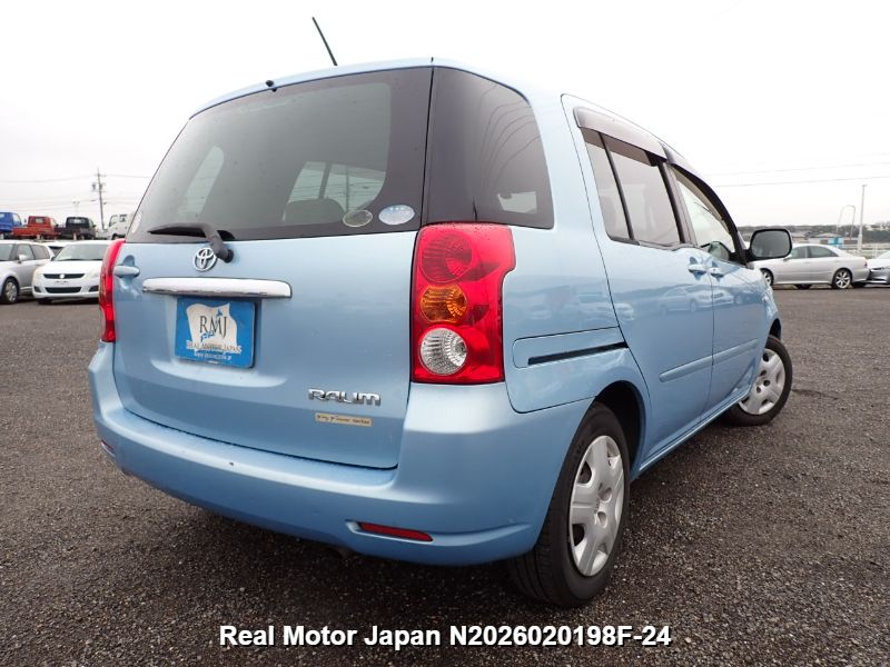 2006 TOYOTA RAUM thumbnail 4