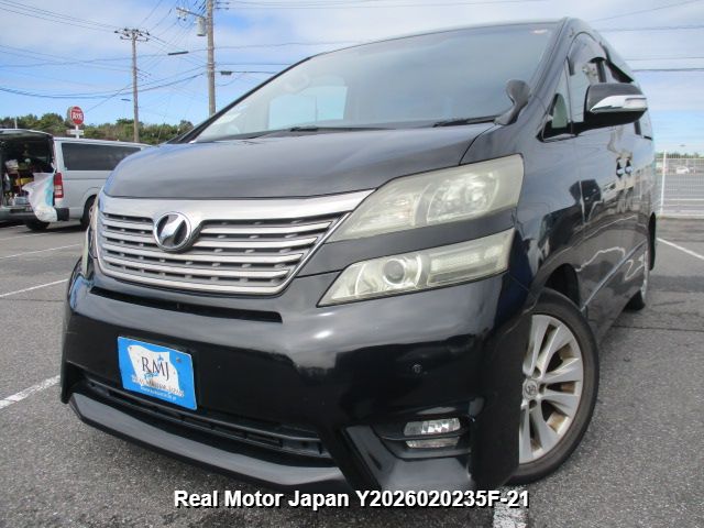 2011 undefined undefined   Black