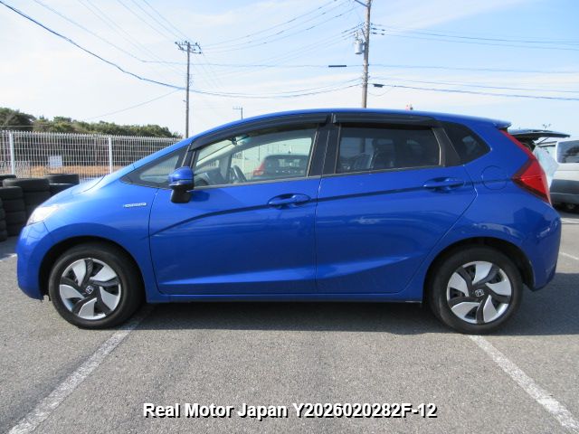 2014 HONDA FIT HYBRID thumbnail 3