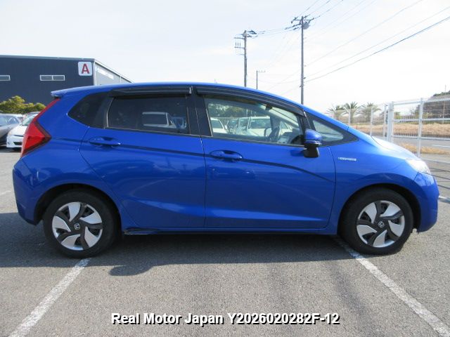 2014 HONDA FIT HYBRID thumbnail 4