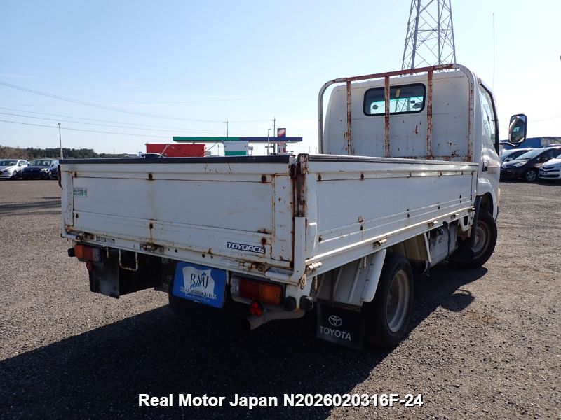 2005 TOYOTA TOYOACE thumbnail 4