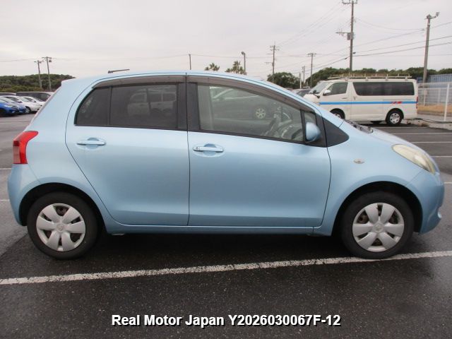 2005 TOYOTA VITZ thumbnail 4