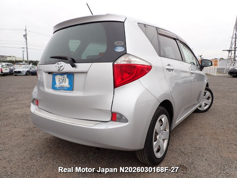 2011 TOYOTA RACTIS thumbnail 3