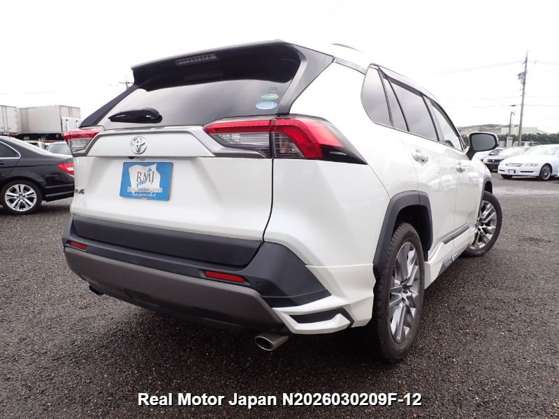 2021 TOYOTA RAV4 thumbnail 4