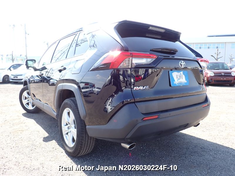2020 TOYOTA RAV4 thumbnail 3