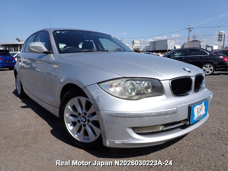 2011 BMW 1 SERIES thumbnail 2