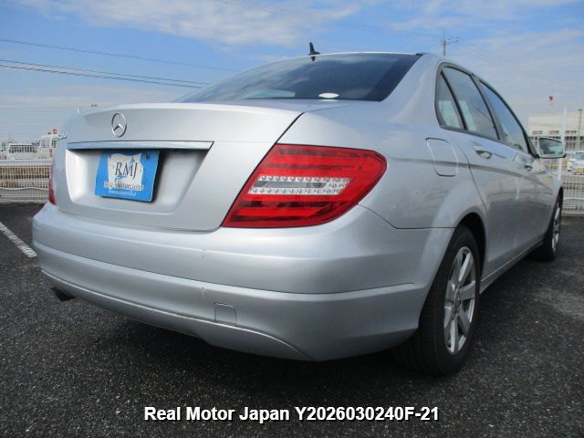 2013 MERCEDES-BENZ C-CLASS thumbnail 4