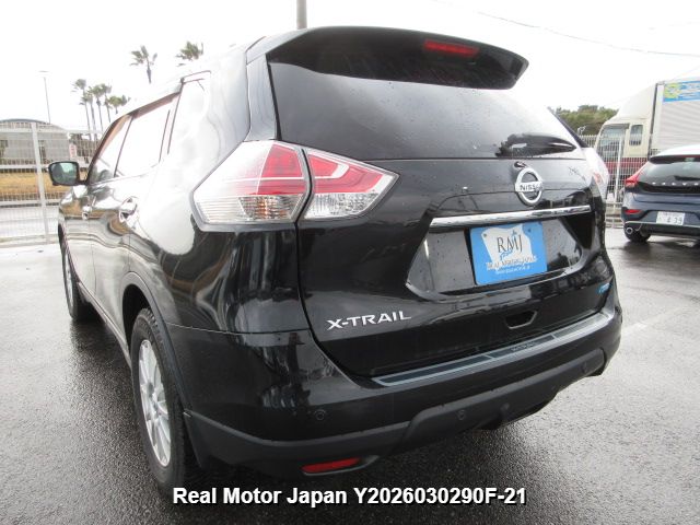2015 NISSAN X-TRAIL thumbnail 3