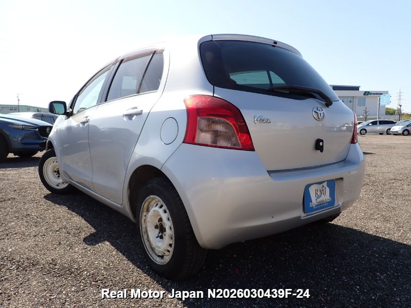 2007 TOYOTA VITZ thumbnail 3