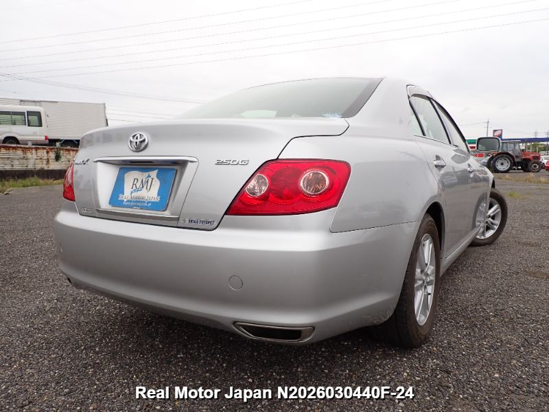 2005 TOYOTA MARK X thumbnail 4