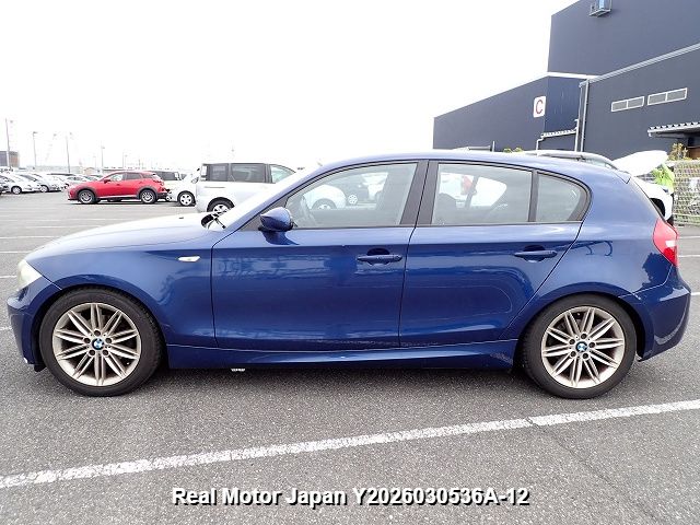 2010 BMW 1 SERIES thumbnail 3