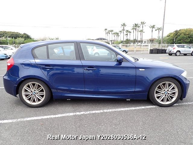 2010 BMW 1 SERIES thumbnail 4