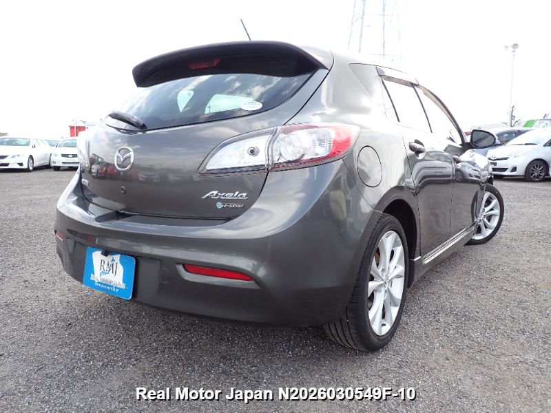2010 MAZDA AXELA thumbnail 4