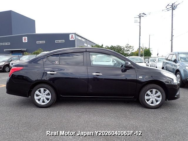 2015 NISSAN LATIO thumbnail 4