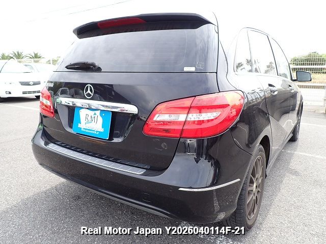 2012 MERCEDES-BENZ B-CLASS thumbnail 4