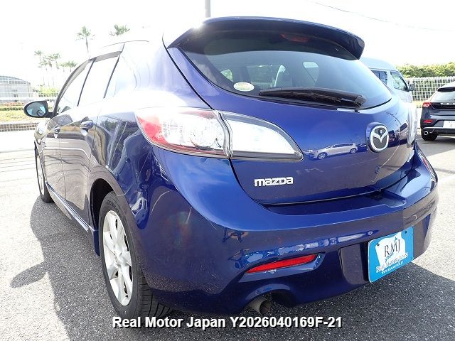 2011 MAZDA AXELA SPORT thumbnail 3